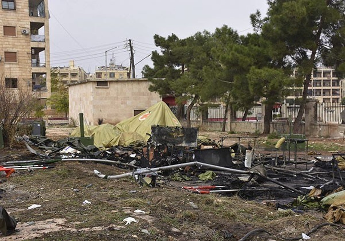 Hien truong benh vien Nga o Aleppo bi tan cong-Hinh-4